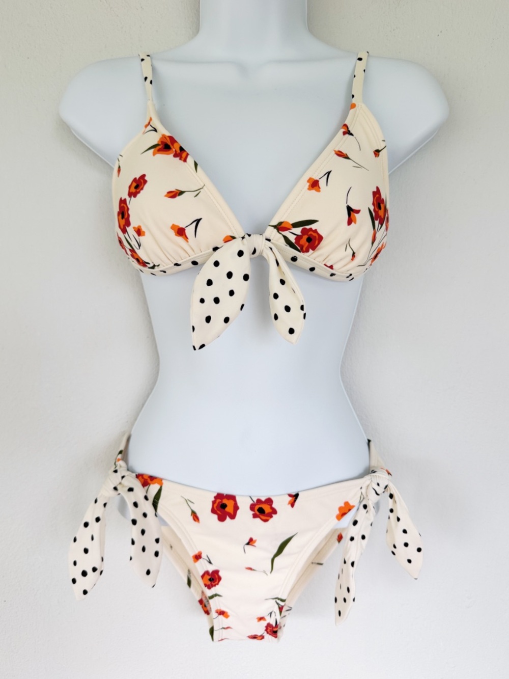 Xhilaration cream red floral polka dot tie side bikini set size medium